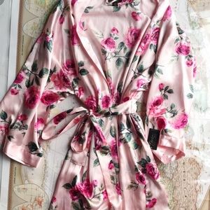 Thalia Sodi Silk Robe